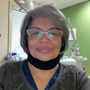 Meet your Posher, Migdalia